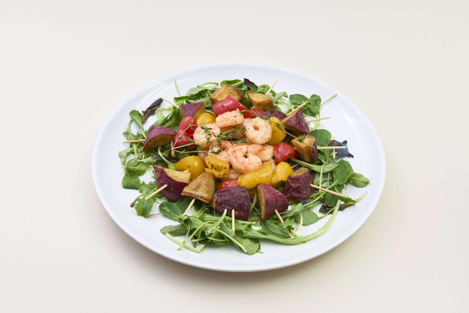 ガーリックシュリンプとグリルベジタブルのピンチョス