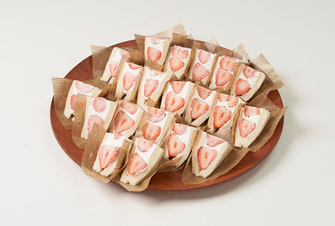 季節のフルーツサンド