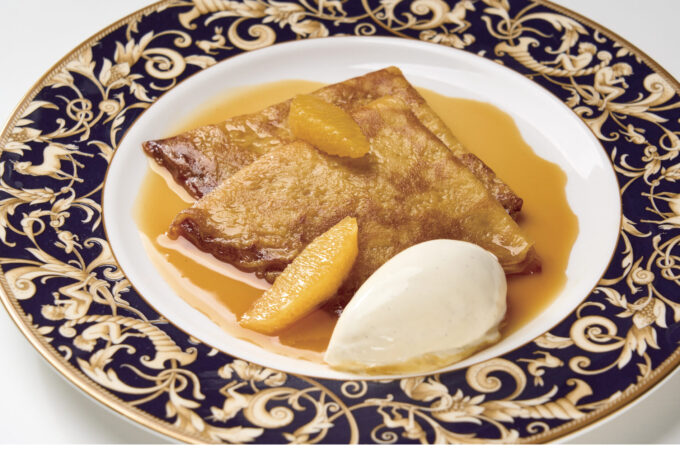 柑橘香るクレープシュゼット 季節のアイスを添えて