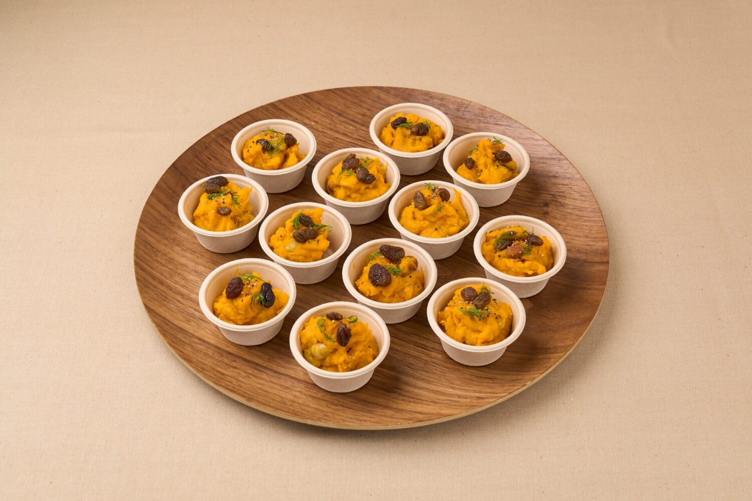 クミン香るかぼちゃとレーズンのサラダ