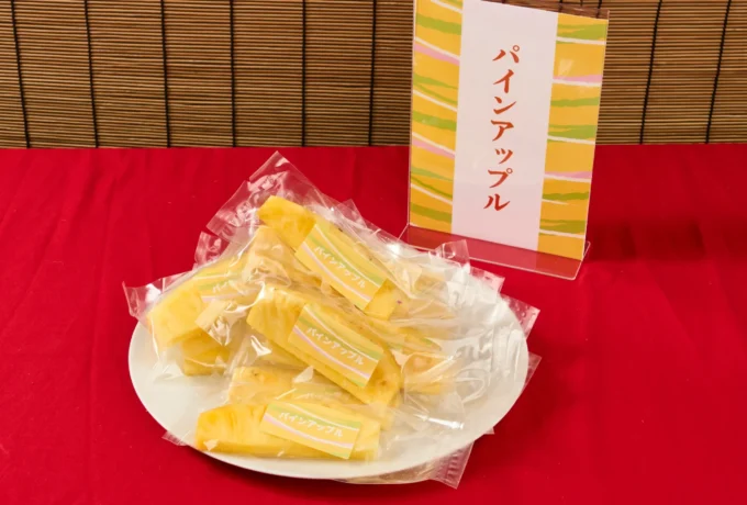 ひんやりスティックパイン