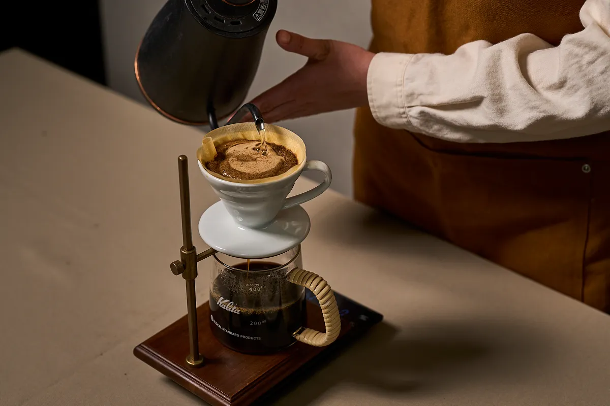 Hand drip coffee